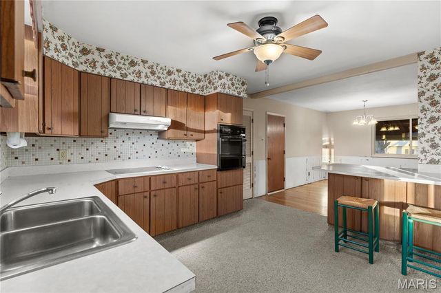 4744 Tonga Drive, Mehlville, MO 63128