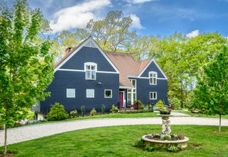 30 Studio Hill Circle, Kent, CT 06757