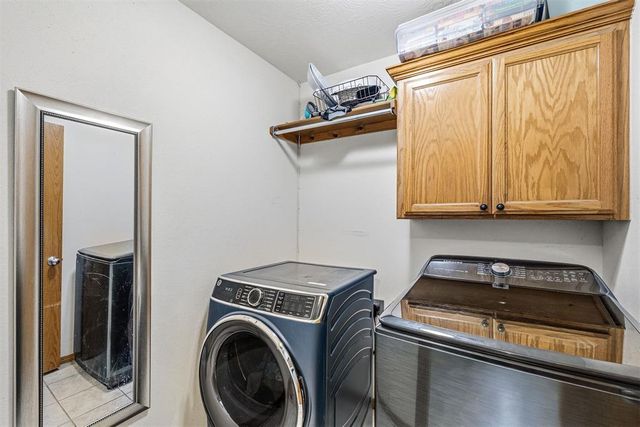 319 N Cimarron Road, Tuttle, OK 73089