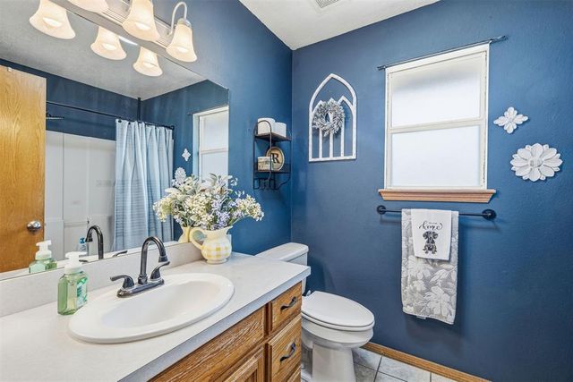 319 N Cimarron Road, Tuttle, OK 73089