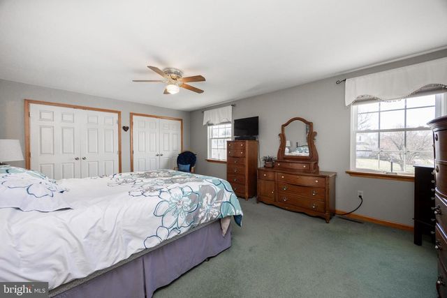 4008 WASHINGTON DR, Upper Chichester, PA 19061