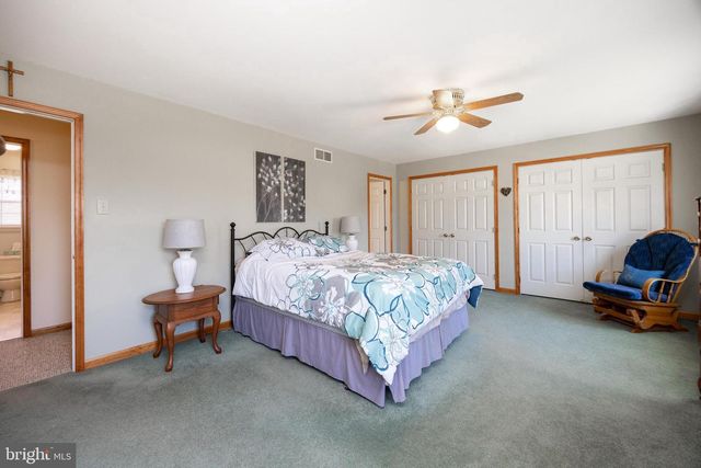 4008 WASHINGTON DR, Upper Chichester, PA 19061