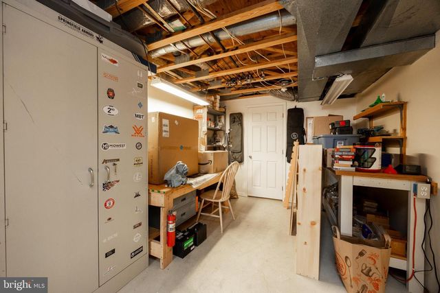 4008 WASHINGTON DR, Upper Chichester, PA 19061