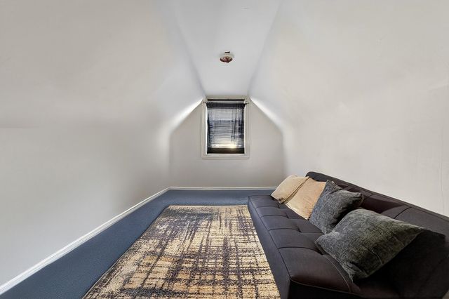 70 WEST 51ST ST, Bayonne, NJ 07002