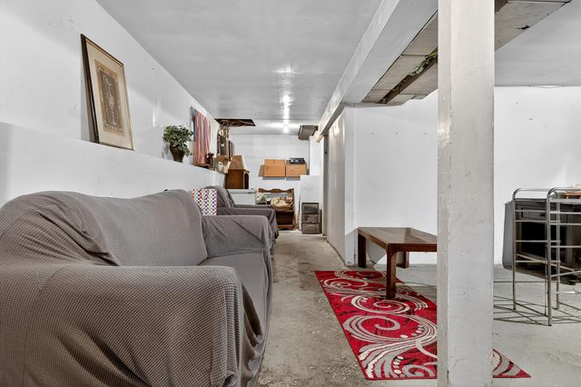 70 WEST 51ST ST, Bayonne, NJ 07002