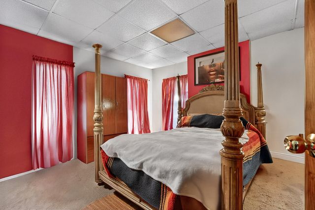 70 WEST 51ST ST, Bayonne, NJ 07002