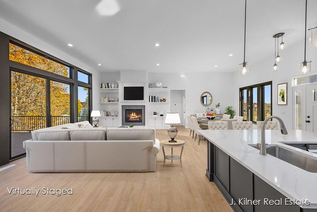 9465 Wabasis Pointe Drive NE, Greenville, MI 48838