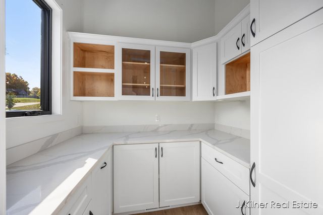 9465 Wabasis Pointe Drive NE, Greenville, MI 48838