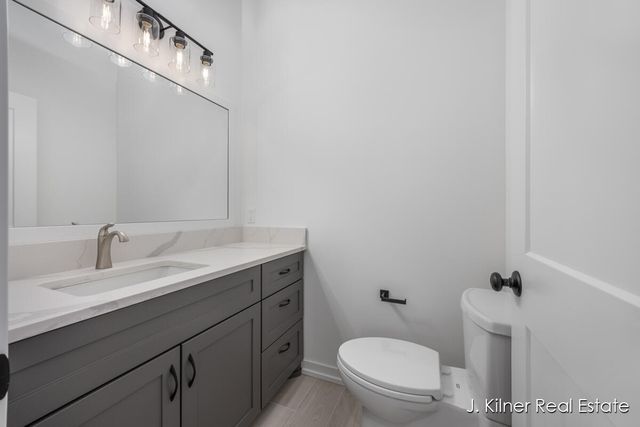 9465 Wabasis Pointe Drive NE, Greenville, MI 48838