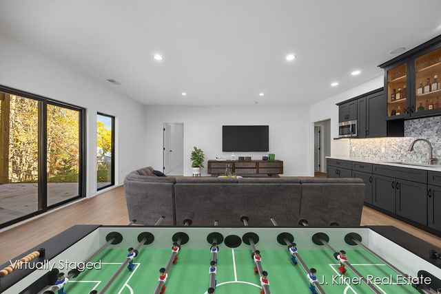 9465 Wabasis Pointe Drive NE, Greenville, MI 48838