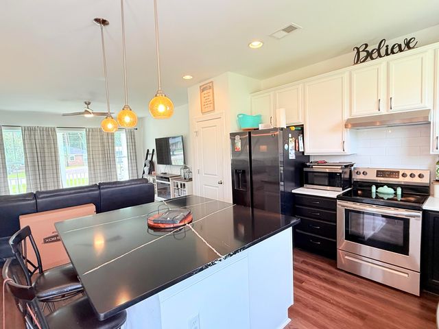 109 Dotson Street, Harleyville, SC 29448