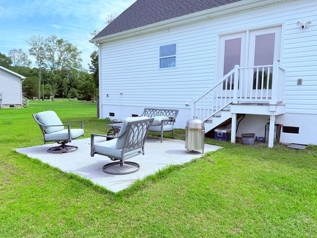 109 Dotson Street, Harleyville, SC 29448