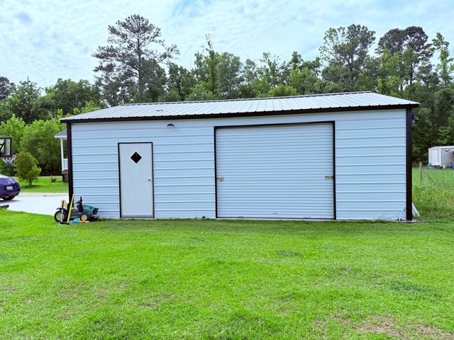 109 Dotson Street, Harleyville, SC 29448