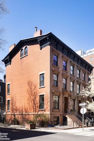 76 WILLOW Street, New York City, NY 11201