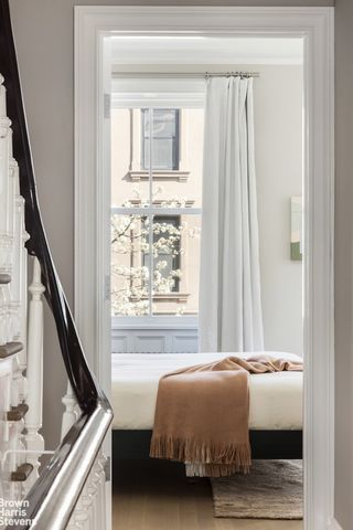 76 WILLOW Street, New York City, NY 11201