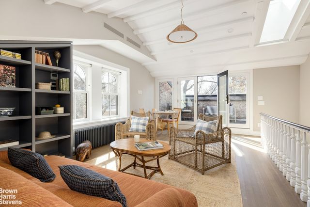 76 WILLOW Street, New York City, NY 11201