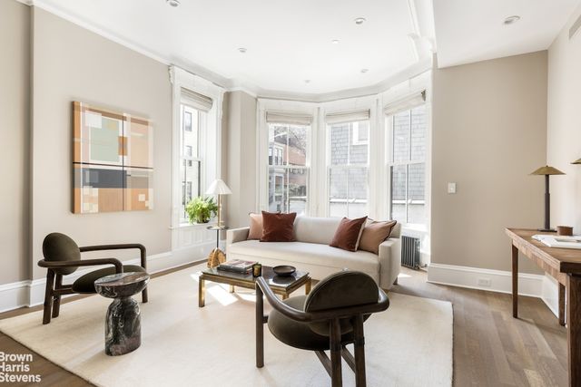 76 WILLOW Street, New York City, NY 11201