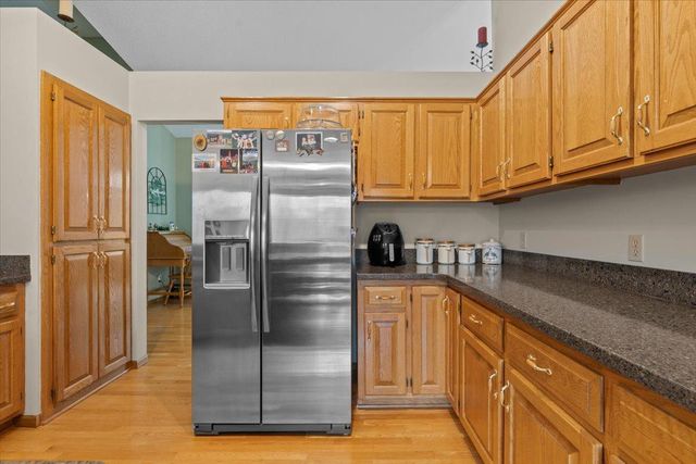 6307 Deerwood Lane, Lino Lakes, MN 55014