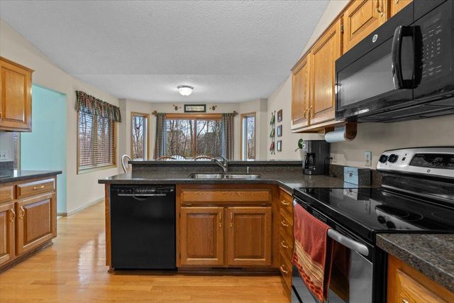 6307 Deerwood Lane, Lino Lakes, MN 55014