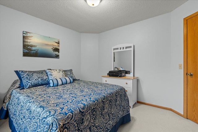 6307 Deerwood Lane, Lino Lakes, MN 55014