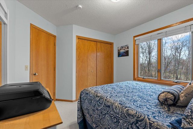 6307 Deerwood Lane, Lino Lakes, MN 55014