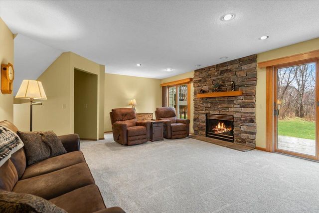 6307 Deerwood Lane, Lino Lakes, MN 55014