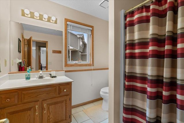 6307 Deerwood Lane, Lino Lakes, MN 55014