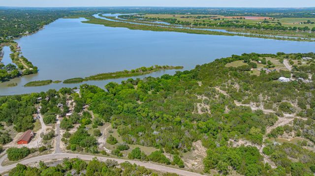 4917 Plum Bush Street, Granbury, TX 76048
