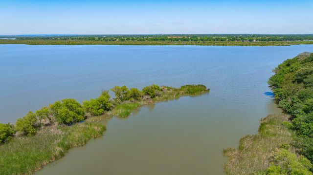4917 Plum Bush Street, Granbury, TX 76048