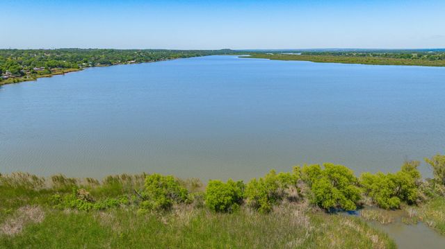 4917 Plum Bush Street, Granbury, TX 76048