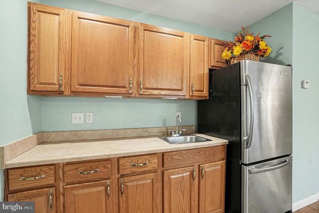 24 SHAWN CT, Baltimore, MD 21236