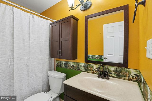 24 SHAWN CT, Baltimore, MD 21236