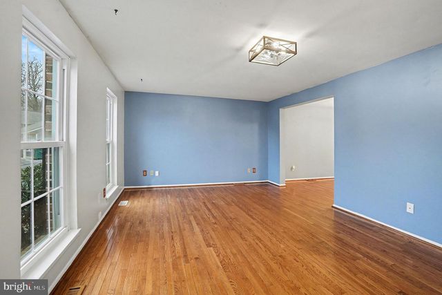 24 SHAWN CT, Baltimore, MD 21236