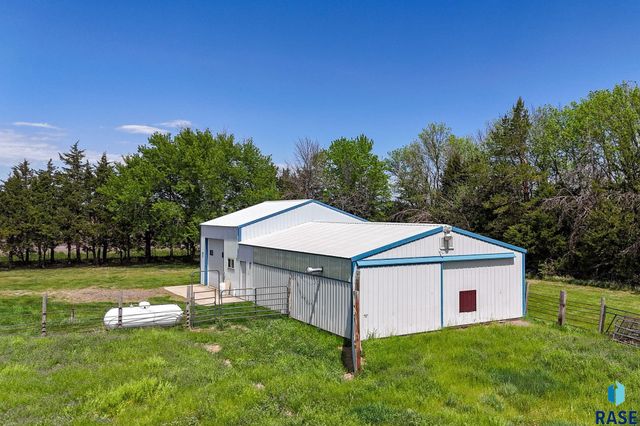 46527 269 St Street, Sioux Falls, SD 57106