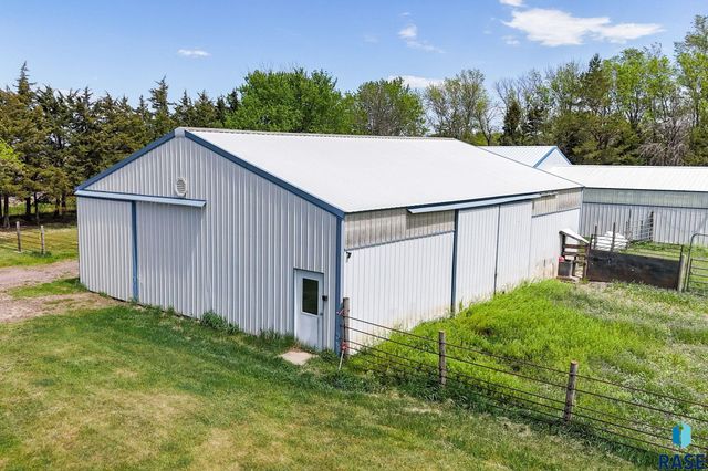 46527 269 St Street, Sioux Falls, SD 57106