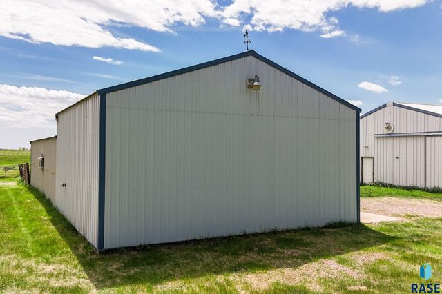 46527 269 St Street, Sioux Falls, SD 57106
