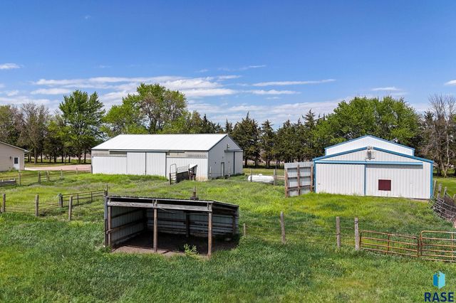 46527 269 St Street, Sioux Falls, SD 57106