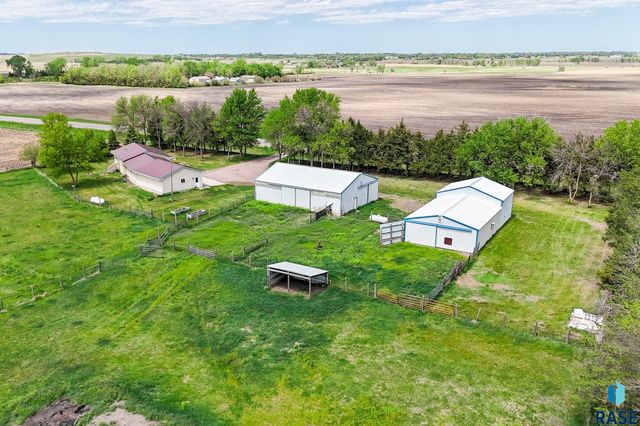 46527 269 St Street, Sioux Falls, SD 57106
