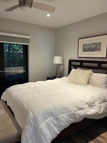 2606 N Riverside Dr, Pompano Beach, FL 33062