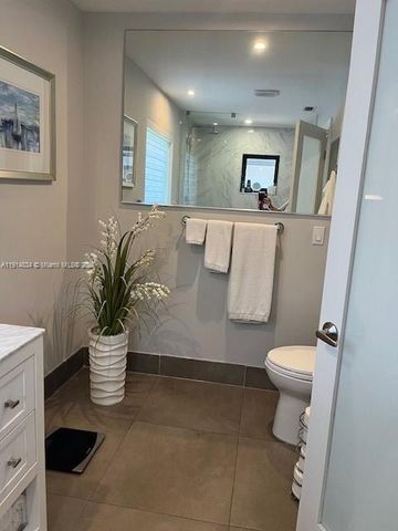 2606 N Riverside Dr, Pompano Beach, FL 33062