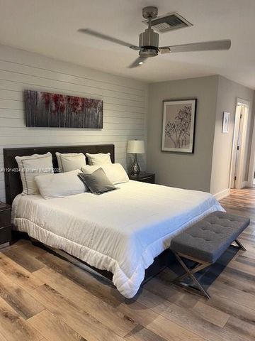 2606 N Riverside Dr, Pompano Beach, FL 33062