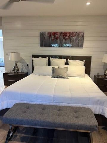 2606 N Riverside Dr, Pompano Beach, FL 33062