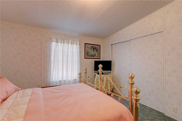 7658 Niantic Avenue V4, Micco, FL 32976