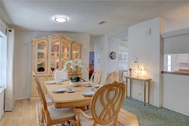7658 Niantic Avenue V4, Micco, FL 32976