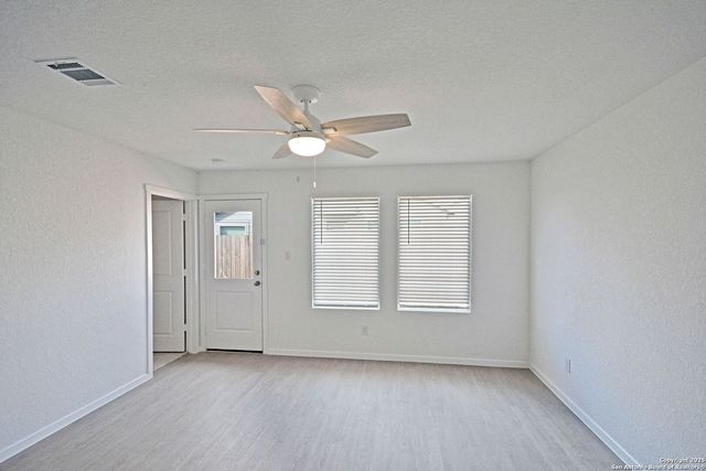 2414 LEGENDS CRK, New Braunfels, TX 78130