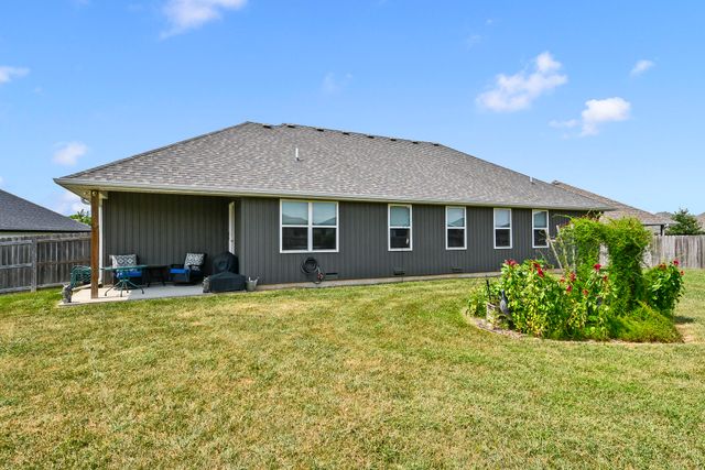 1682 Ft. Sumter Court, Republic, MO 65738