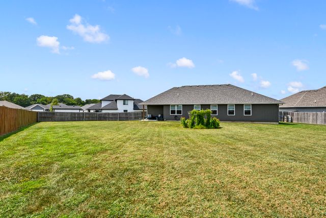 1682 Ft. Sumter Court, Republic, MO 65738