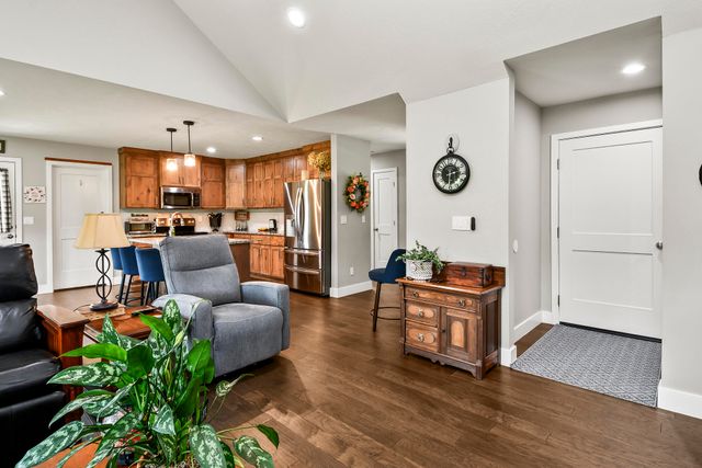 1682 Ft. Sumter Court, Republic, MO 65738
