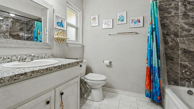 9907 Pinehurst Street, Baytown, TX 77521