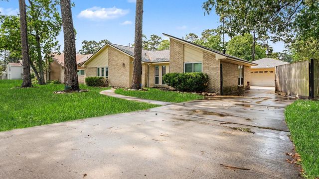 9907 Pinehurst Street, Baytown, TX 77521